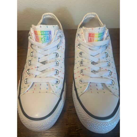 Converse Chuck Taylor All Star 2019 Pride Low Top sneakers Size WMNS 7/Mens 5 - Picture 2 of 11